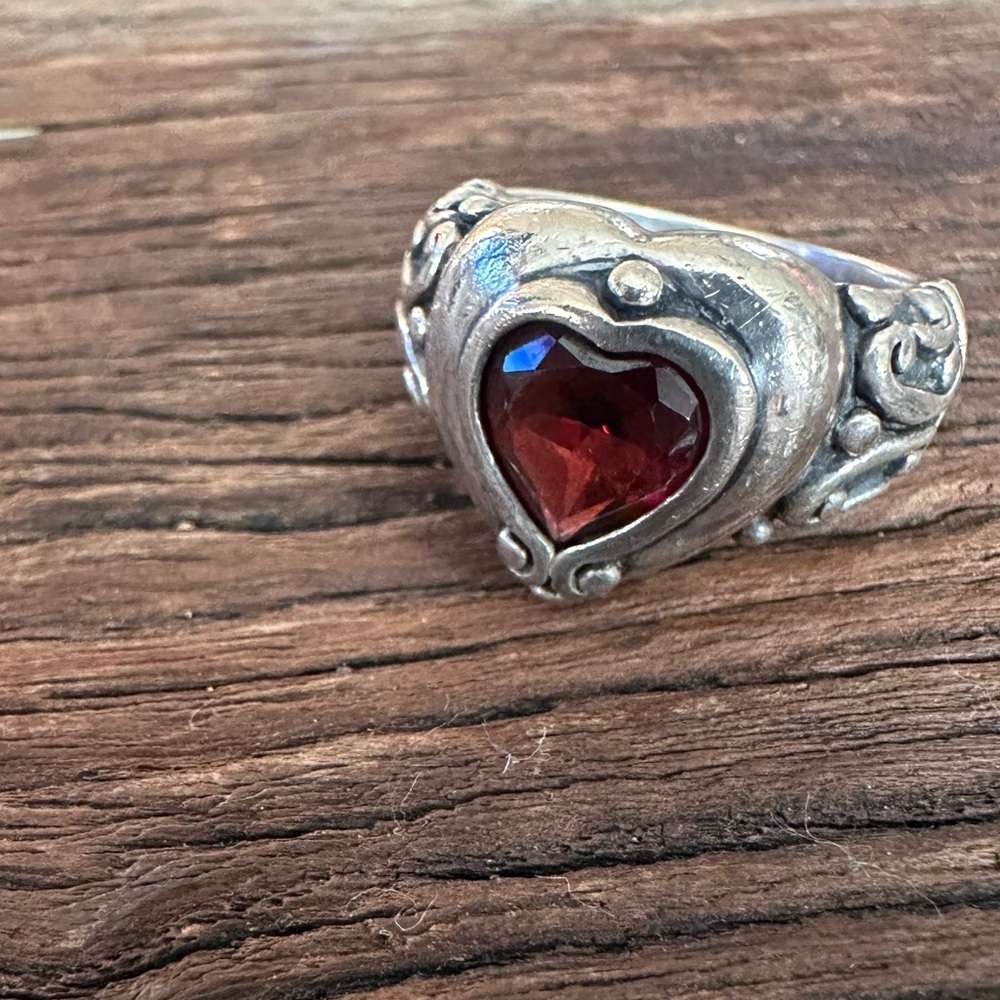 BRIGHTON ❤️ “Prima Donna” Sterling Silver Red  Heart Stone Ring - Size 6